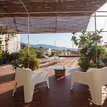 De Vivo Realty - Art N 3 Meta