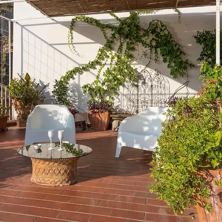 De Vivo Realty - Art N 3 Apartament *